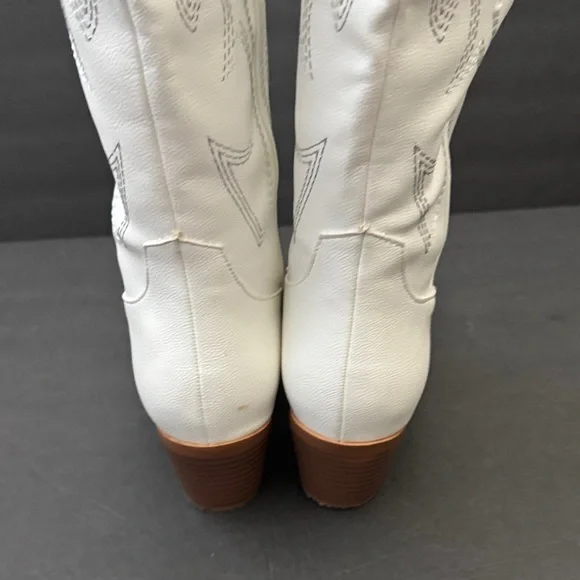 White Embroidered Knee-High Boots - Picture 5 of 9